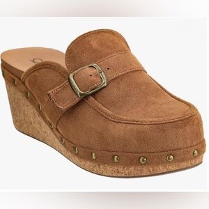 Corey’s Brown Faux Suede Women's Clogs Size 7